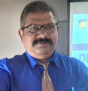 Dr. Rajiv Dwivedi